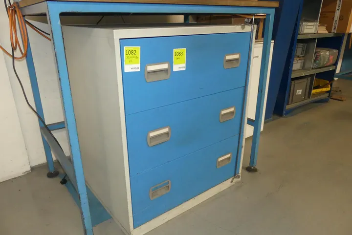 Metall-Schubladenschrank, ohne Inhalt Maße in cm ca. 84 x 62 x 100